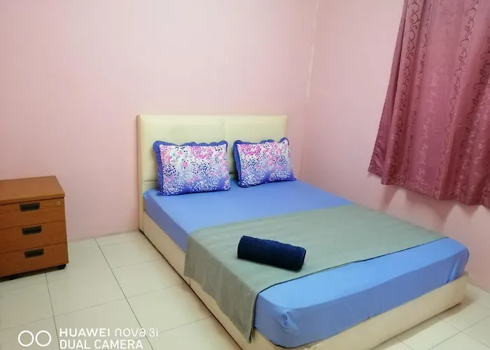 Layla Inn