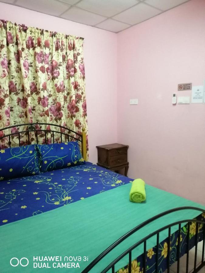 Layla Homestay
